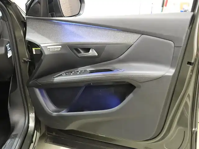 プジョー ３００８ GTライン ブルー HDi 静岡県 2020(令2)年 4.7万km アマゾナイトグレー サンルーフ/CarPlay/バックカメラ/ハーフレザー /シートヒーター　/マッサージ機能付き　/ランバーサポート/アイドリングストップ/クルーズコントロール/プッシュスタート/ETC/電動リアゲート/コーナーセンサー　/グリップコントロール　/ワイヤレス充電/ドラレコ前後/アンビエントライト　/保証書、取説、スペアキー