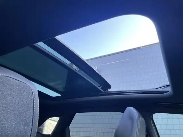プジョー ３００８ GTライン ブルー HDi 滋賀県 2020(令2)年 4.7万km アマゾナイトグレー サンルーフ/CarPlay/バックカメラ/ハーフレザー /シートヒーター　/マッサージ機能付き　/ランバーサポート/アイドリングストップ/クルーズコントロール/プッシュスタート/ETC/電動リアゲート/コーナーセンサー　/グリップコントロール　/ワイヤレス充電/ドラレコ前後/アンビエントライト　/保証書、取説、スペアキー