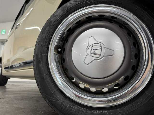 ホンダ Ｎ ＯＮＥ セレクト 三重県 2018(平30)年 5万km プレミアムアイボリーパール2トーン ガソリン/FF/インパネCVT/純正 7インチナビ VXM-184Ci/（CD/FM/AM/TV/iPod/SD/USB/Bluetooth/AUX）/バックカメラ/ビルトインETC/安全/・近距離衝突軽減ブレーキ［CTBA］/・VSA（トラクションコントロール＆ABS）/・SRS サイド＆カーテンエアバッグ/装備/・ハーフレザーシート/・シートヒーター（D/N）/・オートエアコン/・プッシュスタート/・充電用USBジャックx2/・ステアリングスイッチ/・電動格納ドアミラー/・全ドアパワーウインドウ/・保/取/ナビ取/・スマートキーx2/2トーンカラー/など