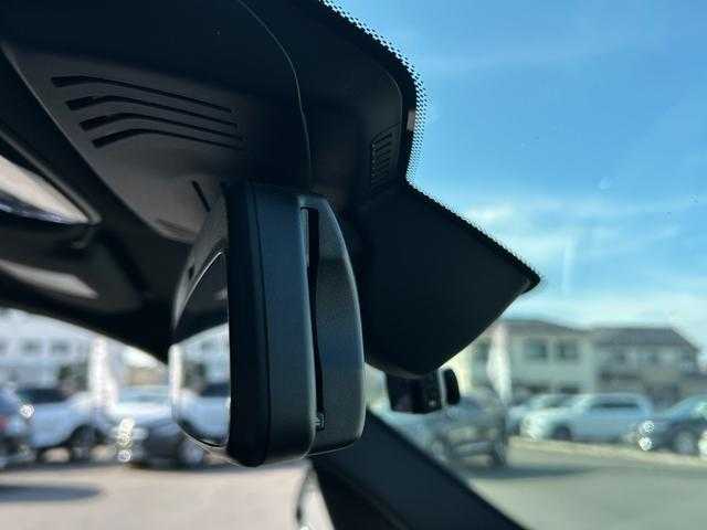 ＢＭＷ Ｘ３ xDrive20d Mスポーツ 埼玉県 2018(平30)年 4万km アルピンホワイトⅢ ハイラインＰ/黒革シート/純正HDDナビ/(Bluetooth/USB/CD/DVD/フルセグ)/全方位カメラ/純正２０インチＡＷ/パワーバックドア/前後席シートヒーター/ヘッドアップディスプレイ/ＬＥＤヘッドライト/アイバッハスプリング
