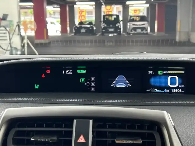 トヨタ プリウス ＰＨＶ S GRスポーツ 愛知県 2020(令2)年 1.6万km ホワイトパールクリスタルシャイン 純正9インチSDナビゲーション/CD DVD フルセグTV Bluetooth　HDMI/バックカメラ/ビルトインETC/トヨタセーフティセンス/レーンキープアシスト/レーダークルーズコントロール/オートマチックハイビーム/LEDヘッドライト/オートライト/純正18インチアルミホイール/シートヒーター(D/N)/ウィンカーミラー/電動格納ミラー/横滑り防止装置/スマートキー/エンジンプッシュスタート/フロアマット/充電ケーブル積み込み有り