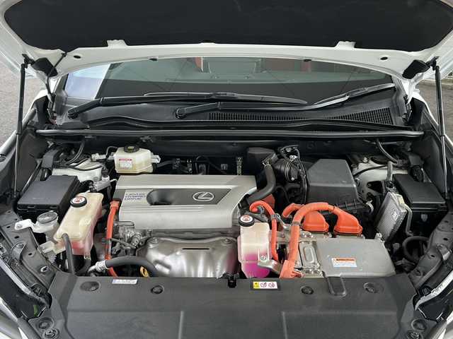 レクサス ＮＸ 300h Fスポーツ 京都府 2018(平30)年 3.8万km ホワイトノーヴァガラスフレーク 純正ナビ/フルセグTV/  (テレビキャンセラー有)/Bluetooth Audio/USB/AUX/バックカメラ/サイドカメラ/レーダークルーズコントロール/パドルシフト/運転支援装置/・Lexus Safety System/・LDA/・PKSA/・BSM/・アダプティブハイビームシステム/・クリアランスソナー/パワーシート(全席)/シートヒータ(D＋N席)/エアーシート(D＋N席)/メモリー付パワーシート(D席)/赤黒レザーシート/ステアリングヒーター/ステアリングスイッチ/電動格納ウィンカーミラー/オートリトラクタブルミラー/電動パーキングブレーキ/ビルトインETC2.0/ホイールロック/純正フロアマット/保証書/取扱説明書/ナビ取扱説明書/スマートキースペア/カードキー