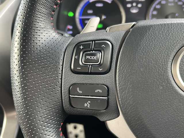 レクサス ＮＸ 300h Fスポーツ 京都府 2018(平30)年 3.8万km ホワイトノーヴァガラスフレーク 純正ナビ/フルセグTV/  (テレビキャンセラー有)/Bluetooth Audio/USB/AUX/バックカメラ/サイドカメラ/レーダークルーズコントロール/パドルシフト/運転支援装置/・Lexus Safety System/・LDA/・PKSA/・BSM/・アダプティブハイビームシステム/・クリアランスソナー/パワーシート(全席)/シートヒータ(D＋N席)/エアーシート(D＋N席)/メモリー付パワーシート(D席)/赤黒レザーシート/ステアリングヒーター/ステアリングスイッチ/電動格納ウィンカーミラー/オートリトラクタブルミラー/電動パーキングブレーキ/ビルトインETC2.0/ホイールロック/純正フロアマット/保証書/取扱説明書/ナビ取扱説明書/スマートキースペア/カードキー