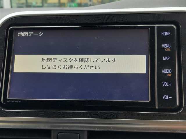トヨタ シエンタ ハイブリッド G セーフティエディション 東京都 2020(令2)年 2.6万km ホワイトパールクリスタルシャイン 純正ナビ/アラウンドビューモニター/両側パワースライドドア/ステアリングヒーター/フルセグテレビ/LEDヘッドライト/前席シートヒーター/スペアキー/衝突軽減ブレーキ/レーンキープアシスト/オートマティックハイビーム/コーナーセンサー/新車保証書/取扱説明書