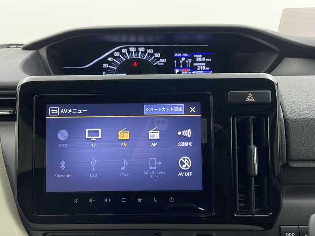 三菱 デリカＤ：２ ハイブリッドMZ 栃木県 2020(令2)年 2.1万km ワイン 全方位カメラ/純正9インチコネクトナビ/・Apple CarPlay/Android Auto/Bluetooth/・CD/DVD/USB/・AM/FM/三菱e-Assist/・衝突軽減ブレーキ/・誤発進抑制/・レーダークルーズコントロール/・レーンキープアシスト/・ヘッドアップディスプレイ/・標識認識/・先行者発進お知らせ/・ふらつき警報/両側電動スライドドア/ビルトインETC/前後ドライブレコーダー/シートヒーター(D/N席)/LEDヘッドライト/LEDフォグランプ/純正15インチアルミホイール/ドアバイザー/スマートキー×2本/サイド+カーテンエアバッグ