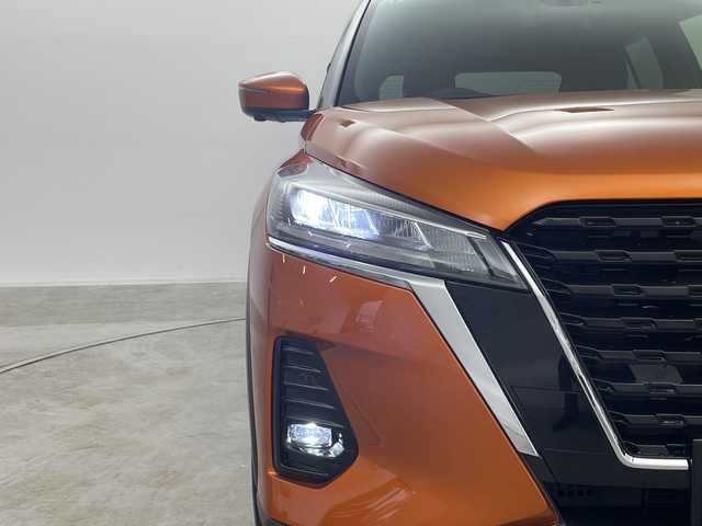 日産 キックス X 群馬県 2021(令3)年 0.4万km プレミアムコロナオレンジ 純正９型ナビ　フルセグＴＶ　全周囲カメラ　プロパイロット　シートヒーター　ステアリングヒーター　デジタルインナーミラー　衝突被害軽減ブレーキ　レーンアシスト　ルーフレール　ＬＥＤ　ＥＴＣ　禁煙車
