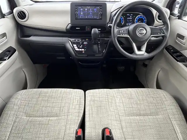 日産 デイズ X 大阪府 2020(令2)年 5.3万km スパークリングレッドM エマージェンシーブレーキ/純正ナビ（Bluetooth/CD/DVD/AM/FM）/フルセグTV/アラウンドビューモニター/オートマチックハイビーム/純正14インチアルミホイール/車線逸脱警報機能/踏み間違い衝突防止アシスト/車線逸脱防止支援システム/前方衝突予測警報/ふらつき警報/先行車発進お知らせ機能/クリアランスソナー/スマートキー/ETC