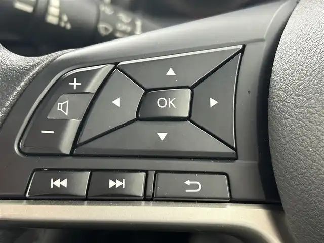 日産 デイズ X 大阪府 2020(令2)年 5.3万km スパークリングレッドM エマージェンシーブレーキ/純正ナビ（Bluetooth/CD/DVD/AM/FM）/フルセグTV/アラウンドビューモニター/オートマチックハイビーム/純正14インチアルミホイール/車線逸脱警報機能/踏み間違い衝突防止アシスト/車線逸脱防止支援システム/前方衝突予測警報/ふらつき警報/先行車発進お知らせ機能/クリアランスソナー/スマートキー/ETC
