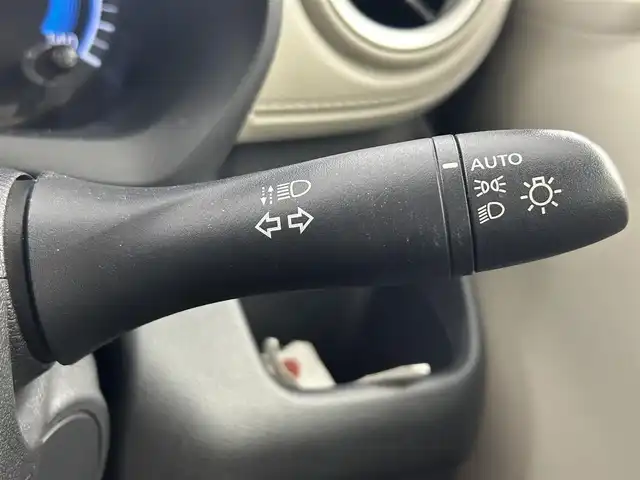 日産 デイズ X 大阪府 2020(令2)年 5.3万km スパークリングレッドM エマージェンシーブレーキ/純正ナビ（Bluetooth/CD/DVD/AM/FM）/フルセグTV/アラウンドビューモニター/オートマチックハイビーム/純正14インチアルミホイール/車線逸脱警報機能/踏み間違い衝突防止アシスト/車線逸脱防止支援システム/前方衝突予測警報/ふらつき警報/先行車発進お知らせ機能/クリアランスソナー/スマートキー/ETC