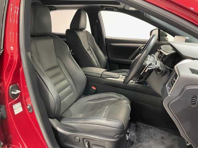 レクサス ＲＸ 300 Fスポーツ 宮城県 2020(令2)年 2.7万km レッドマイカクリスタルシャイン サンルーフ/純正SDナビ/バックカメラ/Bluetooth/CD/DVD/フルセグTV/レクサスセーフティシステム+/・プリクラッシュセーフティ/・レーダークルーズコントロール/・レーントレーシングアシスト/・オートマチックハイビーム/ヘッドアップディスプレイ/ブラインドスポットモニター/前後コーナーセンサー/MTモード付きAT/パドルシフト/パワーバックドア/ルーフレール/ステアリングヒーター/本革レザーシート/シートメモリー/ベンチレーション/シートヒーター/パワーシート/3眼LEDヘッドライト/オートライト/フォグランプ/前後ドライブレコーダー/純正ビルトインETC2.0/純正アルミホイール/純正フロアマット