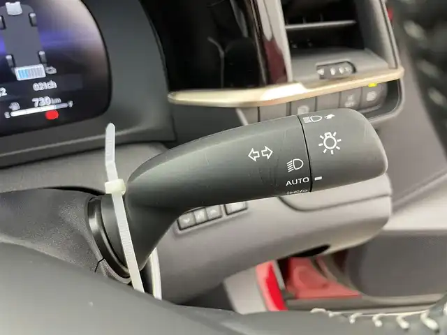 トヨタ クラウン スポーツ Z 愛知県 2025(令7)年 0.1万km 赤 有償カラー【エモーショナルレッドIII】/トヨタセーフティセンス/　・プリクラッシュセーフティ/　・レーンキープアシスト/　・アダプティブクルーズコントロール/　・ブラインドスポットモニター/トヨタチームメイト/純正ナビ/　ーBT/フルセグTV/USB/AppleCarPlay/AndroidAuto/パノラミックビューモニタ-/前後純正ドラレコ/ＥＴＣ２．０/ベージュ革/シートヒーター/ベンチレーション/タイプＣ２口/置くだけ充電/純正スペアタイヤ車載/純正２１インチアルミ