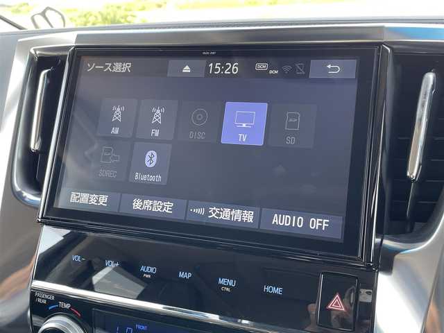トヨタ アルファード S Cパッケージ 佐賀県 2019(令1)年 5.5万km ホワイトパールクリスタルシャイン 黒革シート/純正10インチSDナビゲーション/・フルセグTV/CD/DVD/SD/HDMI/Bluetooth/純正12インチフリップダウンモニター/バックカメラ/前後ドライブレコーダー/ビルトインETC2.0/デジタルインナーミラー/両側パワースライドドア/パワーバックドア/後席エアコン/100V電源/電子パーキングブレーキ/AUTO HOLD機能/DN席+2列目パワーシート(D席メモリー機能付)/DN席シートヒーター/シートベンチレーション/N席＋2列目電動オットマン/後席サンシェード/ISOFIX対応/木目調革巻きステアリング/ステアリングヒーター/ステアリングリモコン/純正17インチアルミホイール/純正三眼LEDヘッドライト/アダプティブフロントライティングシステム/オートマチックハイビーム/純正LEDフォグランプ/純正フロアマット/純正ドアバイザ―/取扱説明書/スペアキー１本/トヨタセーフティセンス/・レーダークルーズコントロール/・レーントレーシングアシスト/・クリアランスソナー/・プリクラッシュセーフティ/・パーキングサポートブレーキ/・ブラインドスポットモニター/・ロードサインアシスト