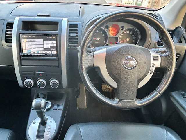 日産 エクストレイル 20Xtt 東京都 2010(平22)年 6.7万km バーニングレッド 登録時６６４５５km/ETC/純正フロアマット/４WD/CD/ワンセグテレビ/Bluetooth/シートヒーター