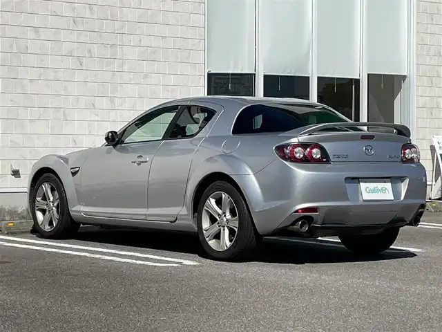 マツダ ＲＸ－８ 宮崎県 2009(平21)年 9.7万km サンライトシルバーメタリック 社外ナビ「C9P7」/(AM.FM.Bluetooth.DVD.CD.USB)/フルセグTV/バックカメラ/ETC/MTモード付AT/ステアリングスイッチ/パワーウィンドウ/電格ミラー/オートエアコン/リモコンキー