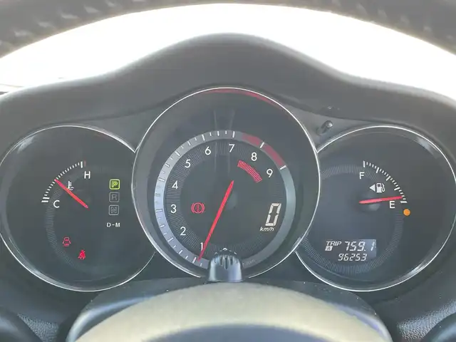 マツダ ＲＸ－８ 宮崎県 2009(平21)年 9.7万km サンライトシルバーメタリック 社外ナビ「C9P7」/(AM.FM.Bluetooth.DVD.CD.USB)/フルセグTV/バックカメラ/ETC/MTモード付AT/ステアリングスイッチ/パワーウィンドウ/電格ミラー/オートエアコン/リモコンキー