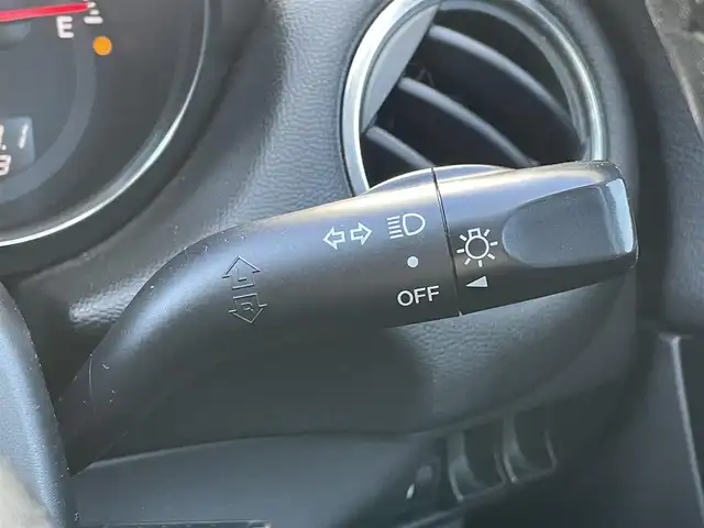マツダ ＲＸ－８ 宮崎県 2009(平21)年 9.7万km サンライトシルバーメタリック 社外ナビ「C9P7」/(AM.FM.Bluetooth.DVD.CD.USB)/フルセグTV/バックカメラ/ETC/MTモード付AT/ステアリングスイッチ/パワーウィンドウ/電格ミラー/オートエアコン/リモコンキー
