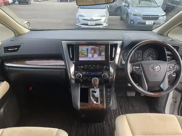 トヨタ アルファード X 石川県 2020(令2)年 4.2万km ホワイトパールクリスタルシャイン ワンオーナー/純正ディスプレイオーディオ/フルセグTV/バックカメラ/両側パワースライドドア/LEDヘッドライト/ビルトインETC/レーダークルーズ/トヨタセーフティセンス/純正アルミホイール/スマートキー/プッシュスタート/電動ミラー/保証書