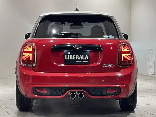 ＭＩＮＩ ミニ クーパー S 愛知県 2019(令1)年 2.6万km チリ・レッド ペッパーパッケージ　/前席CABANAシートカバー　/LCIモデル　/ジョンクーパーワークスステアリング　/パドルシフト/純正ナビ　/Bluetooth　/バックカメラ　/カロッツェリアフルセグTVキット　/インテリジェントセーフティー　/ドライブレコーダー　/ミラー型ETC　/LEDヘッドライト/コーナーセンサー/プッシュスタート/アイドリングストップ