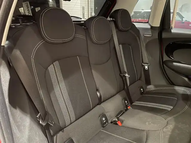 ＭＩＮＩ ミニ クーパー S 愛知県 2019(令1)年 2.6万km チリ・レッド ペッパーパッケージ　/前席CABANAシートカバー　/LCIモデル　/ジョンクーパーワークスステアリング　/パドルシフト/純正ナビ　/Bluetooth　/バックカメラ　/カロッツェリアフルセグTVキット　/インテリジェントセーフティー　/ドライブレコーダー　/ミラー型ETC　/LEDヘッドライト/コーナーセンサー/プッシュスタート/アイドリングストップ