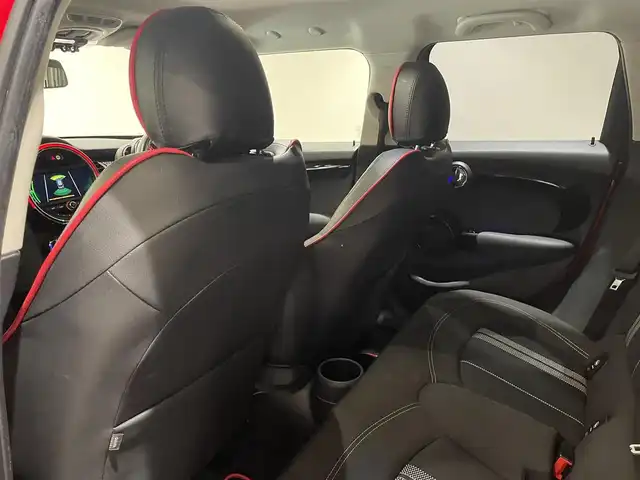 ＭＩＮＩ ミニ クーパー S 愛知県 2019(令1)年 2.6万km チリ・レッド ペッパーパッケージ　/前席CABANAシートカバー　/LCIモデル　/ジョンクーパーワークスステアリング　/パドルシフト/純正ナビ　/Bluetooth　/バックカメラ　/カロッツェリアフルセグTVキット　/インテリジェントセーフティー　/ドライブレコーダー　/ミラー型ETC　/LEDヘッドライト/コーナーセンサー/プッシュスタート/アイドリングストップ