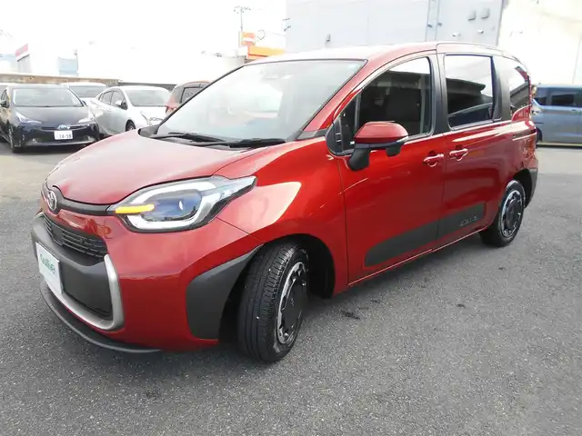 トヨタ シエンタ Z 福岡県 2022(令4)年 2.4万km スカーレットメタリック 　シエンタ　・　Z　/新車時保証書・ユーザーガイド/純正ナビ・フルセグTV・bluetooth/純正バックガイドモニター/純正ビルトイン2.0ETC/スマーチキー×2・プッシュスタート/純正リモコンエンジンスターター/レーダークルーズコントロール/ステアリングスイッチ・ヒーダー/オートLEDヘッドライト/オート電格ドアミラー/D・N席シートヒーター/両側パワースライドD