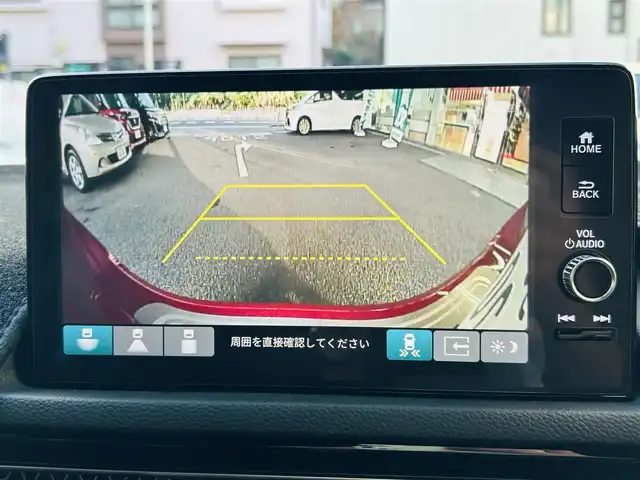 ホンダ シビック e:HEV 神奈川県 2022(令4)年 1.8万km プレミアムクリスタルレッドM 純正メモリナビ/・DTV/Bluetooth/Apple Car Play/ラジオ/バックカメラ/前後ドライブレコーダー/BOSEプレミアムサウンド/ホンダセンシング/・衝突軽減ブレーキ/・路外逸脱抑制機能/・先行者発進お知らせ機能/レーダークルーズコントロール/クリアランスソナー/黒ハーフレザーシート/前席パワーシート/前席シートヒーター/ビルトインETC2.0/パドルシフト/スマートフォン置くだけ充電/USBソケット/純正ドアハンドルプロテクター/純正フロアマット/純正トランクマット/トノカバー/純正18インチアルミホイール/純正LEDヘッドライト/フォグランプ/プッシュEgスタート/ストップ/スマートキー×2/取扱説明書/新車時保証書