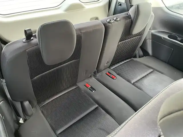 日産 セレナ e－パワー ハイウェイスター V 東京都 2019(平31)年 6.6万km 白 社外ナビ/　　TV　フルセグ　Bluetooth　/両側電動スライドドア　/レーダークルーズコントロールシステム　/シートヒーター　/ＥＴＣ　/パドルシフト　/バックカメラ　/純正フロアマット　/ＡＢＳ　/横滑り防止装置　/コーナーセンサー　/レーンアシスト　/盗難防止装置