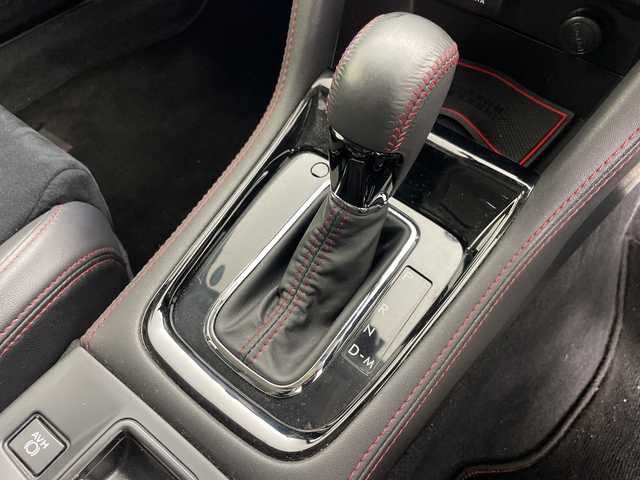 スバル レヴォーグ 1．6STIスポーツアイサイト ブラックセレ 道央・札幌 2020(令2)年 5万km クリスタルブラックシリカ ・4WD/・純正ナビ&TV&CD&DVD&BT/・バックカメラ/・アイサイト/・STIエアロ(フロント、サイド、リア)/・ハーフレザーシート/・前席シートヒーター/・前席パワーシート/・ビルトインETC/・純正ドライブレコーダー/・デジタルインナーミラー/・LEDヘッドライト/・オートライト/・スマートキー