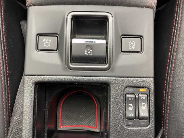 スバル レヴォーグ 1．6STIスポーツアイサイト ブラックセレ 道央・札幌 2020(令2)年 5万km クリスタルブラックシリカ ・4WD/・純正ナビ&TV&CD&DVD&BT/・バックカメラ/・アイサイト/・STIエアロ(フロント、サイド、リア)/・ハーフレザーシート/・前席シートヒーター/・前席パワーシート/・ビルトインETC/・純正ドライブレコーダー/・デジタルインナーミラー/・LEDヘッドライト/・オートライト/・スマートキー