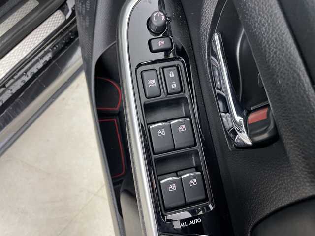 スバル レヴォーグ 1．6STIスポーツアイサイト ブラックセレ 道央・札幌 2020(令2)年 5万km クリスタルブラックシリカ ・4WD/・純正ナビ&TV&CD&DVD&BT/・バックカメラ/・アイサイト/・STIエアロ(フロント、サイド、リア)/・ハーフレザーシート/・前席シートヒーター/・前席パワーシート/・ビルトインETC/・純正ドライブレコーダー/・デジタルインナーミラー/・LEDヘッドライト/・オートライト/・スマートキー