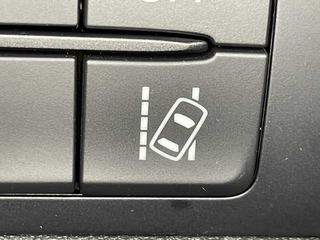 マツダ デミオ XD ツーリング Lパッケージ 広島県 2015(平27)年 3.7万km ソウルレッドプレミアムメタリック 純正ナビ/バックカメラ/ハーフレザーシート/衝突軽減ブレーキ/誤発進抑制機能/ブラインドスポットモニター/オートハイビーム/クルーズコントロール/ヘッドアップディスプレイ/パドルシフト/LEDヘッドランプ/純正16インチAW/ETC/ドライブレコーダー