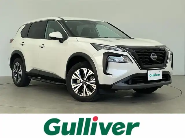 日産 エクストレイル S e－4ORCE 富山県 2023(令5)年 5.8万km ブリリアントホワイトパール ワンオーナー/4WD/アルパイン11型ディスプレイオーディオ【DAF11Z】/（AM/FM/USB/BT/CarPlay/HDMI）/衝突被害軽減ブレーキ/クルーズコントロール/オートマチックハイビーム/LEDヘッドライト/コーナーセンサー前後/標識認識機能/ボンネットバグガード/サイドステップランニングボード/全席シートヒーター/ステアリングヒーター/スマートキー/プッシュスタート/純正１８インチAW/純正フロアマット/保証書