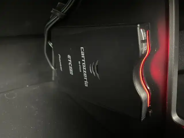 日産 エクストレイル S e－4ORCE 富山県 2023(令5)年 5.8万km ブリリアントホワイトパール ワンオーナー/4WD/アルパイン11型ディスプレイオーディオ【DAF11Z】/（AM/FM/USB/BT/CarPlay/HDMI）/衝突被害軽減ブレーキ/クルーズコントロール/オートマチックハイビーム/LEDヘッドライト/コーナーセンサー前後/標識認識機能/ボンネットバグガード/サイドステップランニングボード/全席シートヒーター/ステアリングヒーター/スマートキー/プッシュスタート/純正１８インチAW/純正フロアマット/保証書