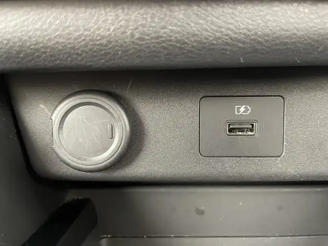 日産 エクストレイル S e－4ORCE 富山県 2023(令5)年 5.8万km ブリリアントホワイトパール ワンオーナー/4WD/アルパイン11型ディスプレイオーディオ【DAF11Z】/（AM/FM/USB/BT/CarPlay/HDMI）/衝突被害軽減ブレーキ/クルーズコントロール/オートマチックハイビーム/LEDヘッドライト/コーナーセンサー前後/標識認識機能/ボンネットバグガード/サイドステップランニングボード/全席シートヒーター/ステアリングヒーター/スマートキー/プッシュスタート/純正１８インチAW/純正フロアマット/保証書