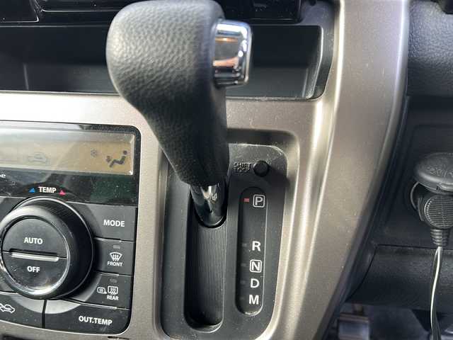 スズキ ハスラー Jスタイル Ⅱ ターボ 福島県 2016(平28)年 8.8万km クールカーキパールメタリック/ホワイト2トーンルーフ スズキセーフティサポート/・衝突被害軽減ブレーキ/・車線逸脱警報装置/・誤発進抑制装置/・ふらつき警報機能/・先行車発進お知らせ機能/社外ナビ/・型番：MDR-RC175/・フルセグTV/BT/CD/DVD/iPod/SD/FM/AM/前後ドライブレコーダー/・型番：MDR-RC175/革張りステアリング/・ステアリングスイッチ/・パドルシフト/・クルーズコントロール/ベンチシート/・フルフラットシート/・D+N席シートヒーター/ダウンヒルアシストコントロール/電動格納ミラー/・ウィンカーミラー/プッシュスタート/・スマートキー/・スペアキー1本/ルーフレール/LEDヘッドライト/・フォグランプ/・オートライト/純正ドアバイザー/純正15インチAW