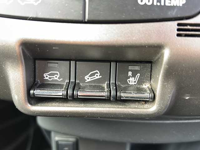 スズキ ハスラー Jスタイル Ⅱ ターボ 福島県 2016(平28)年 8.8万km クールカーキパールメタリック/ホワイト2トーンルーフ スズキセーフティサポート/・衝突被害軽減ブレーキ/・車線逸脱警報装置/・誤発進抑制装置/・ふらつき警報機能/・先行車発進お知らせ機能/社外ナビ/・型番：MDR-RC175/・フルセグTV/BT/CD/DVD/iPod/SD/FM/AM/前後ドライブレコーダー/・型番：MDR-RC175/革張りステアリング/・ステアリングスイッチ/・パドルシフト/・クルーズコントロール/ベンチシート/・フルフラットシート/・D+N席シートヒーター/ダウンヒルアシストコントロール/電動格納ミラー/・ウィンカーミラー/プッシュスタート/・スマートキー/・スペアキー1本/ルーフレール/LEDヘッドライト/・フォグランプ/・オートライト/純正ドアバイザー/純正15インチAW