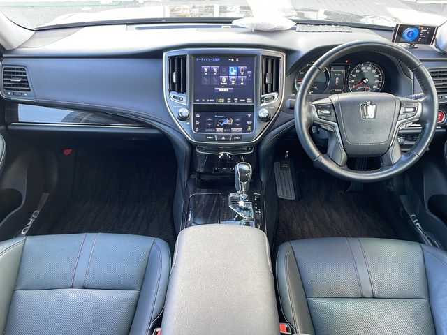 トヨタ クラウン ハイブリッド アスリートG 東京都 2017(平29)年 3.2万km プレシャスブラックパール ワンオーナー/純正メモリナビ/CD/DVD/BT/フルセグテレビ/バックカメラ/ウィンカーミラー/クルーズコントロール/プッシュスタート/ドアバイザー/ETC/レザーシート/パワーシート/シートヒーター/エアーシート/ハンドルヒーター/前後ドラレコ/前後コーナーセンサー/PCS/BSM/社外AW付スタッドレス4本積載