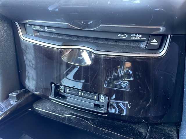 トヨタ クラウン ハイブリッド アスリートG 東京都 2017(平29)年 3.2万km プレシャスブラックパール ワンオーナー/純正メモリナビ/CD/DVD/BT/フルセグテレビ/バックカメラ/ウィンカーミラー/クルーズコントロール/プッシュスタート/ドアバイザー/ETC/レザーシート/パワーシート/シートヒーター/エアーシート/ハンドルヒーター/前後ドラレコ/前後コーナーセンサー/PCS/BSM/社外AW付スタッドレス4本積載