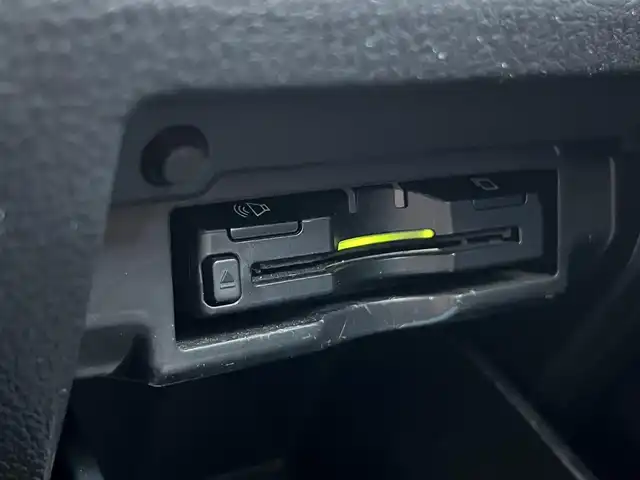 トヨタ ヴェルファイア 2．4Z 栃木県 2013(平25)年 8.6万km ホワイトパールクリスタルシャイン (株)IDOMが運営する【じしゃロン宇都宮店】の自社ローン対象車両になります。こちらは現金ご利用時の価格です。自社ローンご希望の方は別途その旨お申付け下さい。/社外ナビ/バックカメラ/フルセグ/Ｂｌｕｅｔｏｏｔｈ/フリップダウンモニター/両側パワースライドドア/ＥＴＣ/スマートキー/純正アルミホイール/ＨＩＤヘッドライト/オートライト/フォグライト