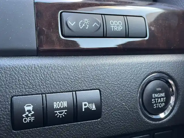 トヨタ ヴェルファイア 2．4Z 栃木県 2013(平25)年 8.6万km ホワイトパールクリスタルシャイン (株)IDOMが運営する【じしゃロン宇都宮店】の自社ローン対象車両になります。こちらは現金ご利用時の価格です。自社ローンご希望の方は別途その旨お申付け下さい。/社外ナビ/バックカメラ/フルセグ/Ｂｌｕｅｔｏｏｔｈ/フリップダウンモニター/両側パワースライドドア/ＥＴＣ/スマートキー/純正アルミホイール/ＨＩＤヘッドライト/オートライト/フォグライト