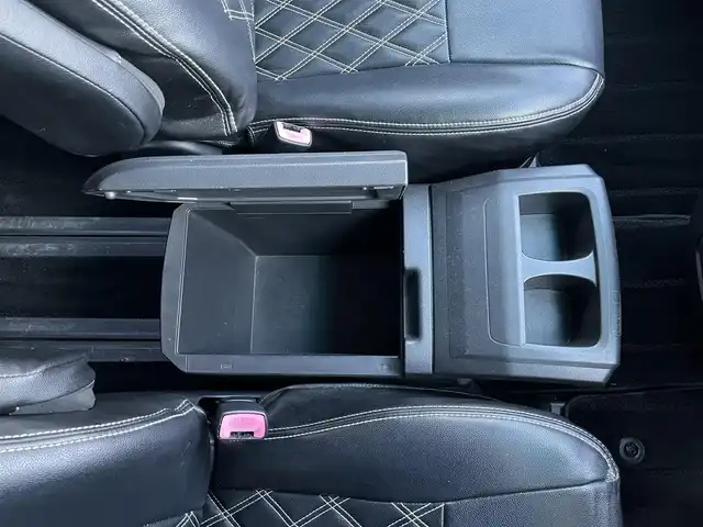 トヨタ ヴェルファイア 2．4Z 栃木県 2013(平25)年 8.6万km ホワイトパールクリスタルシャイン (株)IDOMが運営する【じしゃロン宇都宮店】の自社ローン対象車両になります。こちらは現金ご利用時の価格です。自社ローンご希望の方は別途その旨お申付け下さい。/社外ナビ/バックカメラ/フルセグ/Ｂｌｕｅｔｏｏｔｈ/フリップダウンモニター/両側パワースライドドア/ＥＴＣ/スマートキー/純正アルミホイール/ＨＩＤヘッドライト/オートライト/フォグライト