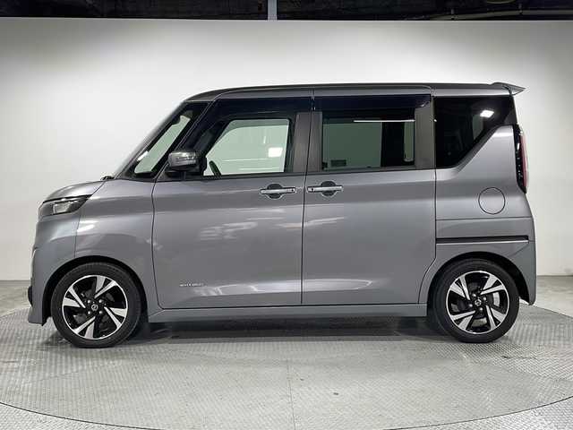 日産 ルークス HWS Gターボ プロパイロットED 広島県 2020(令2)年 3.2万km チタニウムグレーメタリック プロパイロット/インテリジェントアラウンドビューモニター/純正9型ナビ(MM319D-L)/・Bluetooth/・フルセグテレビ/・CD/DVD/両側パワースライドドア/インテリジェントエマージェンシーブレーキ/車線逸脱警報/踏み間違い衝突防止アシスト/オートマチックハイビーム/LEDヘッドランプ/LEDフロントフォグランプ/電動パーキングブレーキ/オートブレーキホールド/革巻きステアリングホイール/ドライブレコーダー/ETC/スマートキー