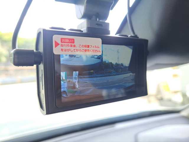 ホンダ ＷＲ－Ｖ X 愛知県 2025(令7)年 0.1万km プラチナホワイトパール /禁煙車//純正8インチHondaコネクトナビ(LXM-245ZFEi)/・フルセグTV・FM・AM・BT・USB//バックカメラ//前後ドライブレコーダー//ETC//LEDヘッドライト//スマートキー//ホンダセンシング/・路外逸脱抑制機能/・踏み間違い衝突軽減システム/・パーキングセンサー警報/・衝突軽減ブレーキ/・アダプティブクルーズコントロール//オートマチックハイビーム//パドルシフト//ドアバイザー//ステアリングスイッチ//保証書//取扱説明書//スペアキー