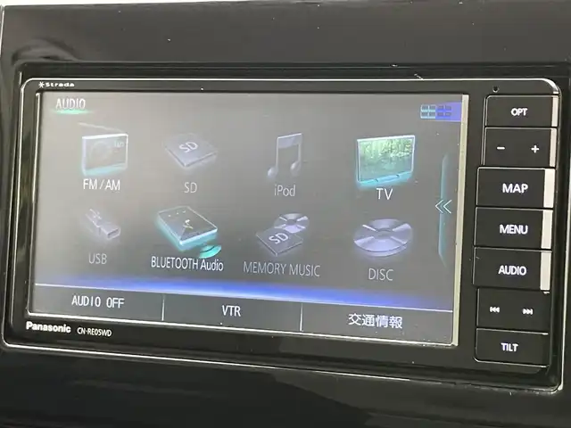 スズキ スイフト スポーツ セーフティPKG 愛知県 2019(令1)年 4.7万km チャンピオンイエロー 社外ナビ　フルセグＴＶ　Ｂｌｕｅｔｏｏｔｈ　バックカメラ　ＥＴＣ　デュアルセンサーブレーキ　衝突軽減　追従クルコン　車線逸脱　マッドフラップ　ＬＥＤオートライト　フォグランプ　ドライブレコーダー　禁煙