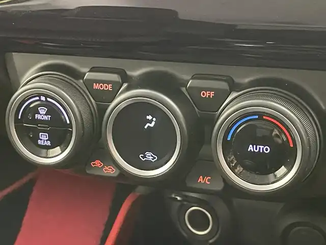 スズキ スイフト スポーツ セーフティPKG 愛知県 2019(令1)年 4.7万km チャンピオンイエロー 社外ナビ　フルセグＴＶ　Ｂｌｕｅｔｏｏｔｈ　バックカメラ　ＥＴＣ　デュアルセンサーブレーキ　衝突軽減　追従クルコン　車線逸脱　マッドフラップ　ＬＥＤオートライト　フォグランプ　ドライブレコーダー　禁煙