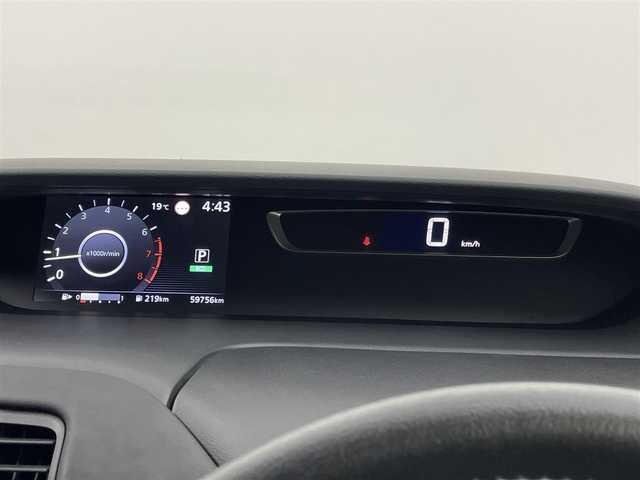 日産 セレナ ハイウェイスターVセレクションⅡ 埼玉県 2019(令1)年 6万km マルーンレッド 2トーン プロパイロット セーフティパックB フリップダウンモニター パーキングアシスト インテリジェントルームミラー 社外ナビ エマージェンシーブレーキ 地デジフルセグTV 両側パワースライドドア ETC