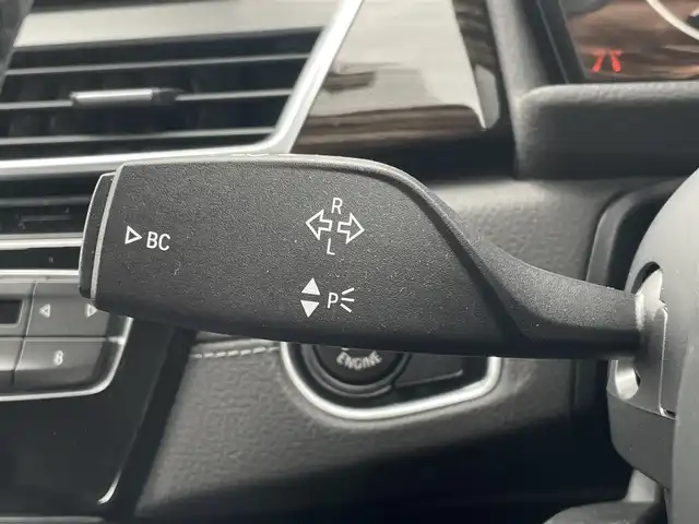 ＢＭＷ ２１８ｄ アクティブツアラー ラグジュアリー 東京都 2016(平28)年 4.2万km 白 インテリジェントＳ/純正ＨＤＤナビ/黒レザーシート/パワーシート/シートヒーター/ミラーＥＴＣ/純正ＬＥＤヘッドライト/オートライト/レーンディパーチャーウォーミング/キーレス/ＬＩＭコントロール