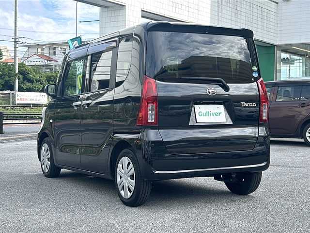 ダイハツ タント X セレクション 沖縄県 2020(令2)年 5.8万km ブラックマイカメタリック 純正ナビ　/　（ＡＭ／ＦＭ／ＣＤ／ＢＴ）　/フルセグＴＶ　/バックモニター　/衝突軽減　/両側パワスラ　/シートヒーター　/LEDヘッドライト　/オートライト　/純正ドラレコ　/フロアマット　/スマートキー