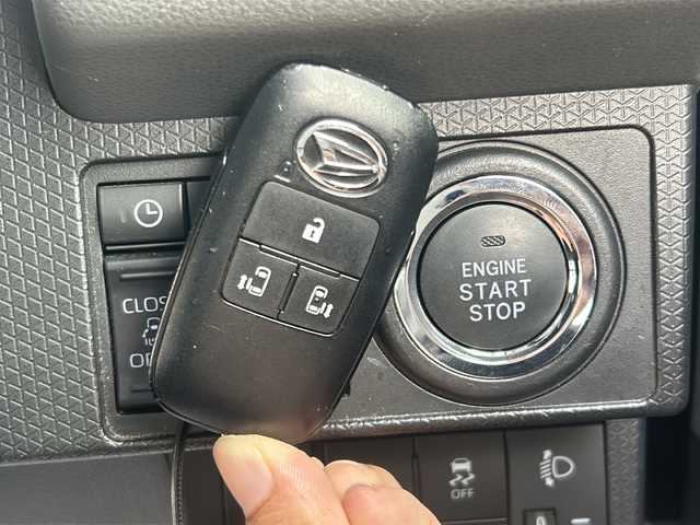 ダイハツ タント X セレクション 沖縄県 2020(令2)年 5.8万km ブラックマイカメタリック 純正ナビ　/　（ＡＭ／ＦＭ／ＣＤ／ＢＴ）　/フルセグＴＶ　/バックモニター　/衝突軽減　/両側パワスラ　/シートヒーター　/LEDヘッドライト　/オートライト　/純正ドラレコ　/フロアマット　/スマートキー
