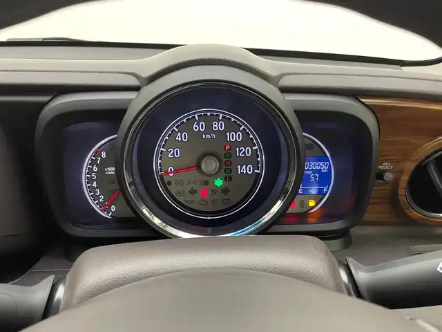 ホンダ Ｎ ＯＮＥ セレクト 兵庫県 2019(令1)年 3万km プレミアムアイボリーパールⅡ 純正SDナビ/・VXM-194VFi/（フルセグTV／Bluetooth／CD／DVD／AUX）/インターナビ/リアカメラdeあんしんプラス/スマートキー/ステアリングリモコン/バックカメラ/シートヒーター/ハーフレザー/ビルトインETC/ヘッドライトレベライザー/社外マット・バイザー